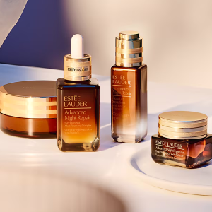 Estee Lauder — ảnh nổi bật